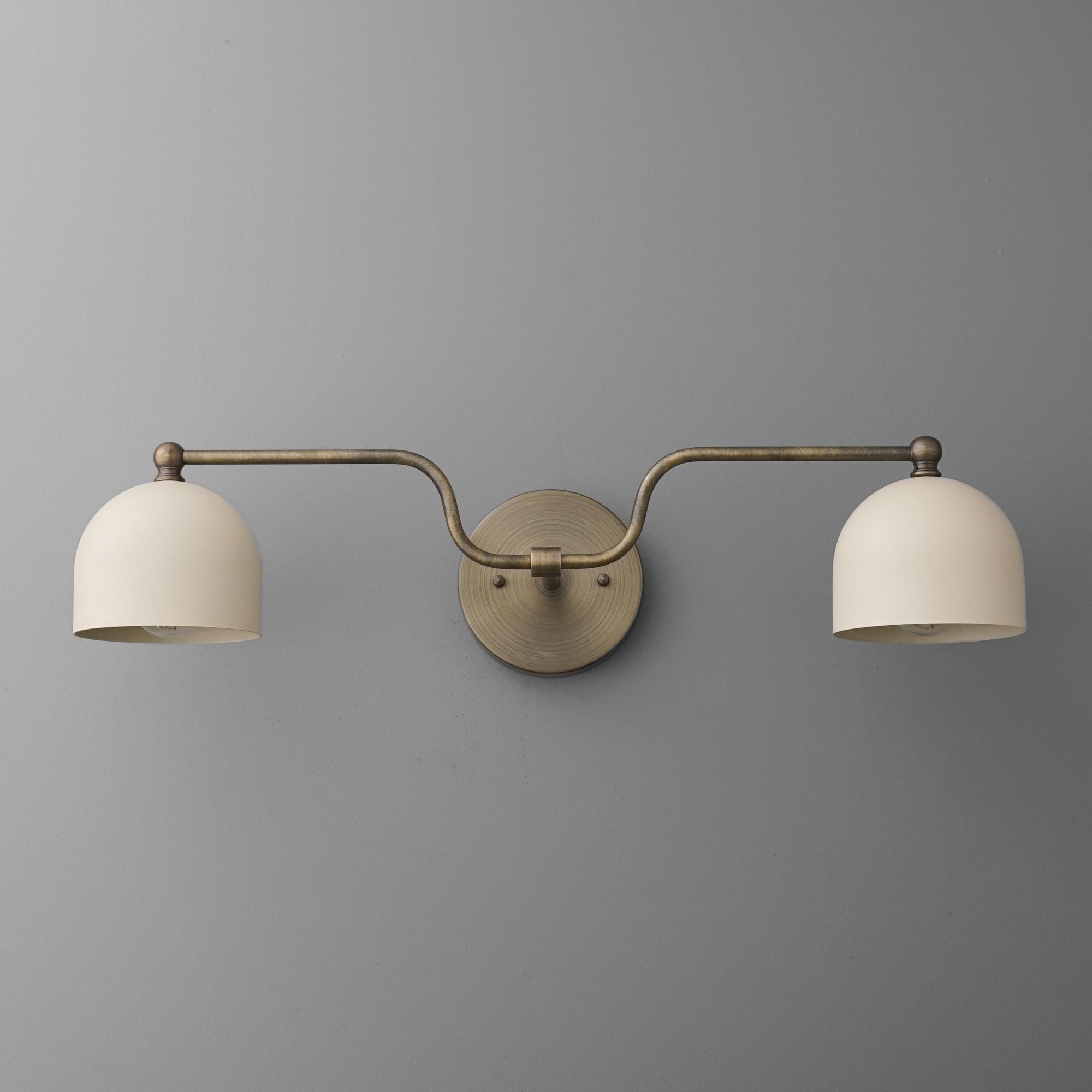 VANITY LIGHT MODEL NO. 1157