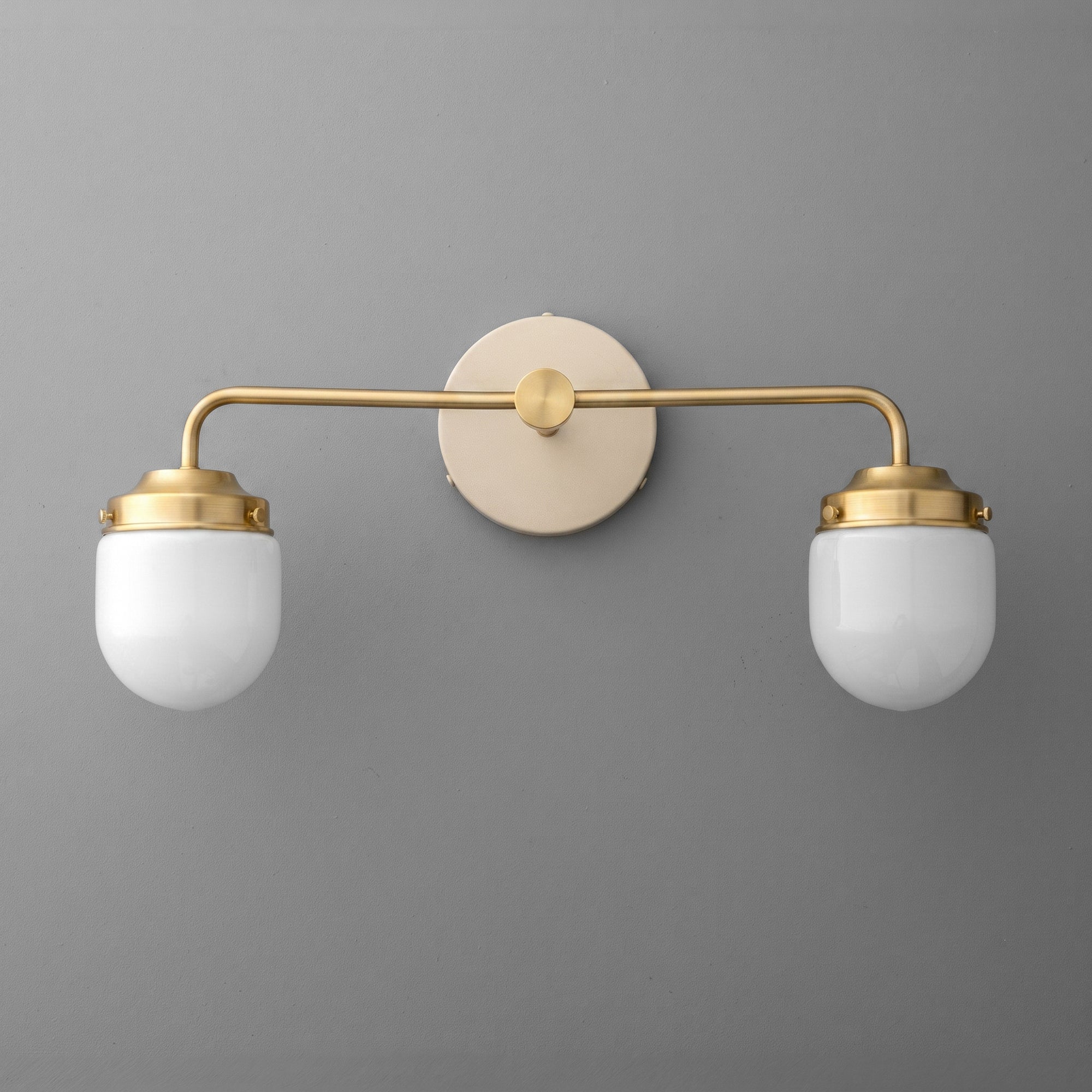 VANITY LIGHT MODEL NO. 1147