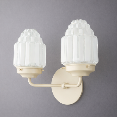 VANITY LIGHT MODEL NO. 9271