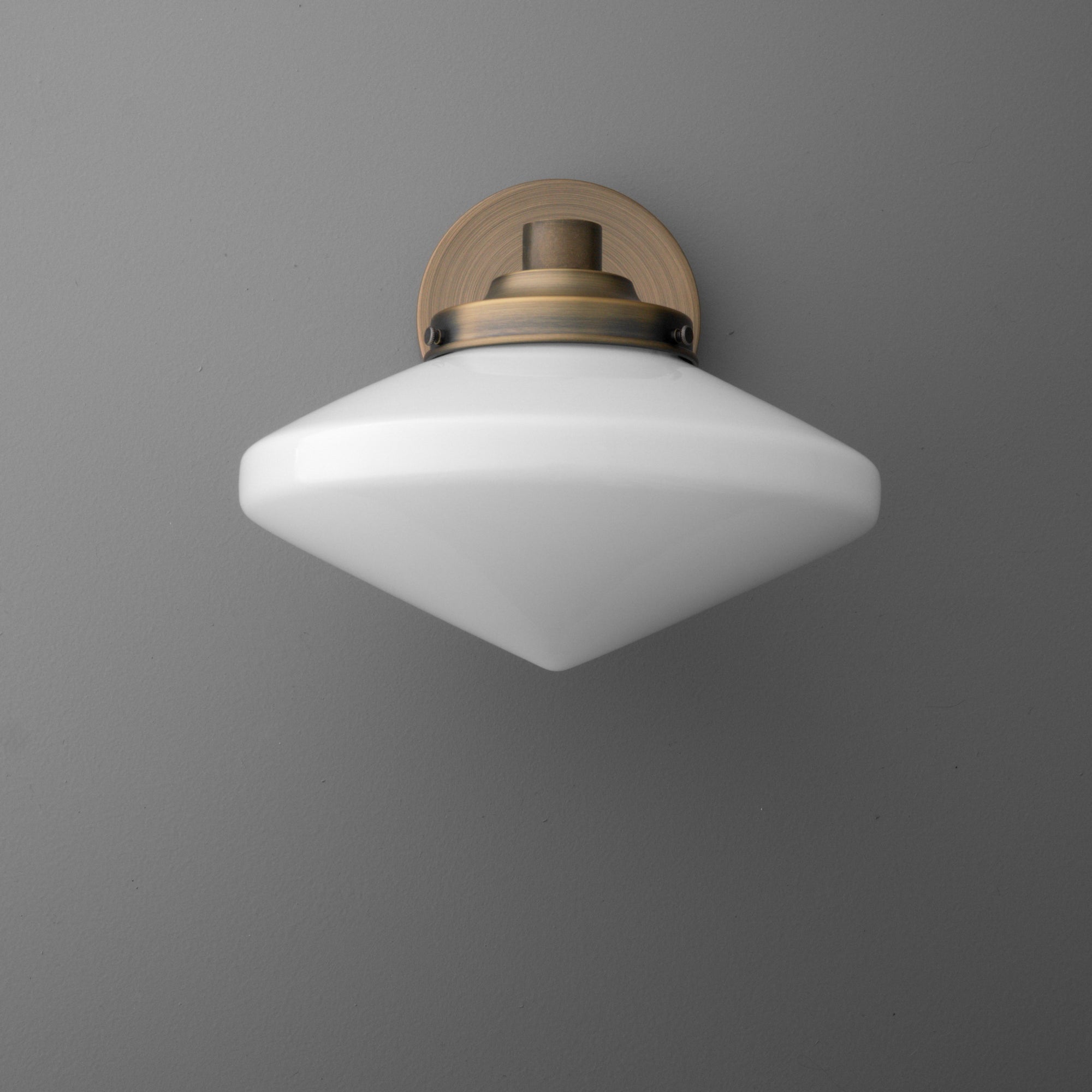SCONCE MODEL NO. 1028