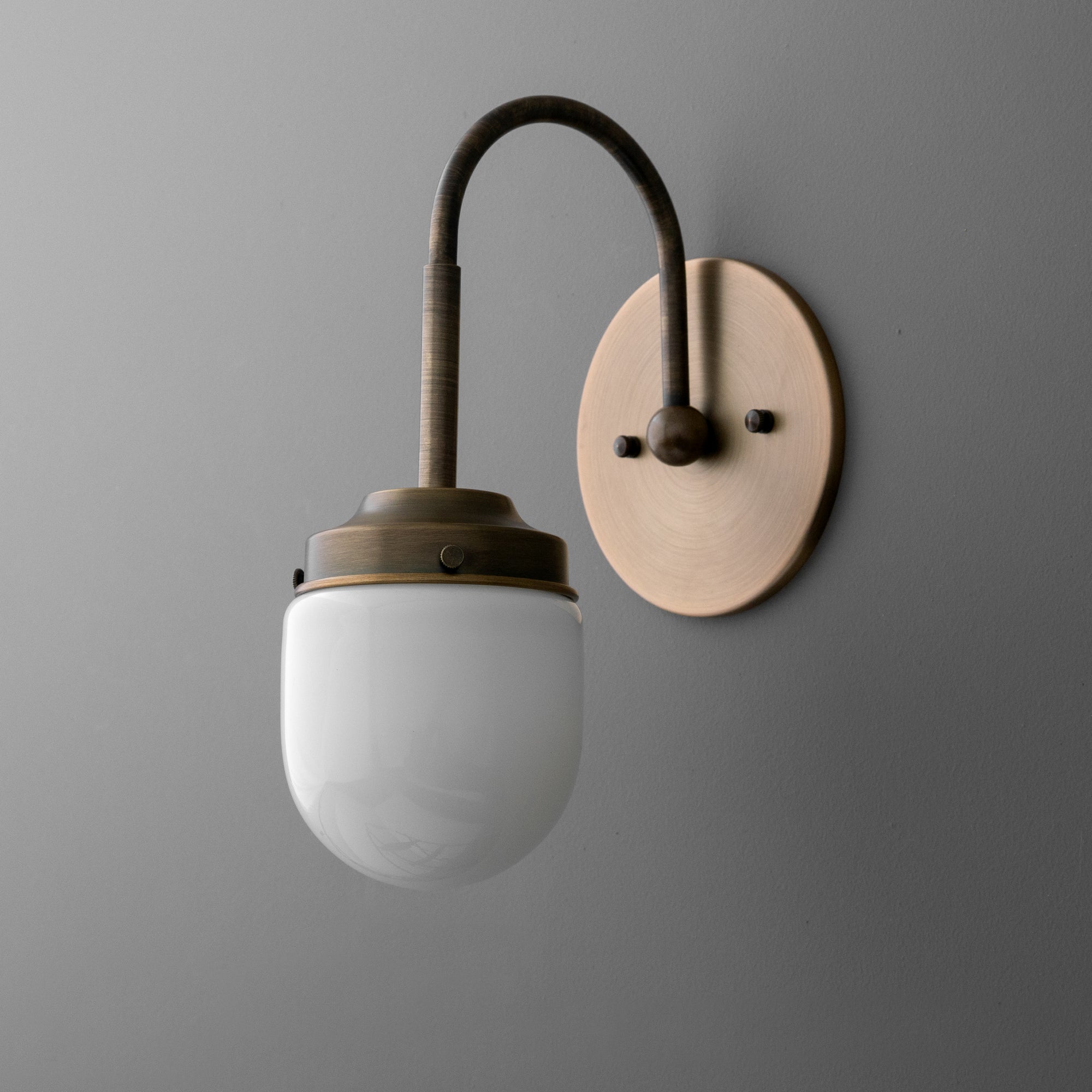 SCONCE MODEL NO. 6846