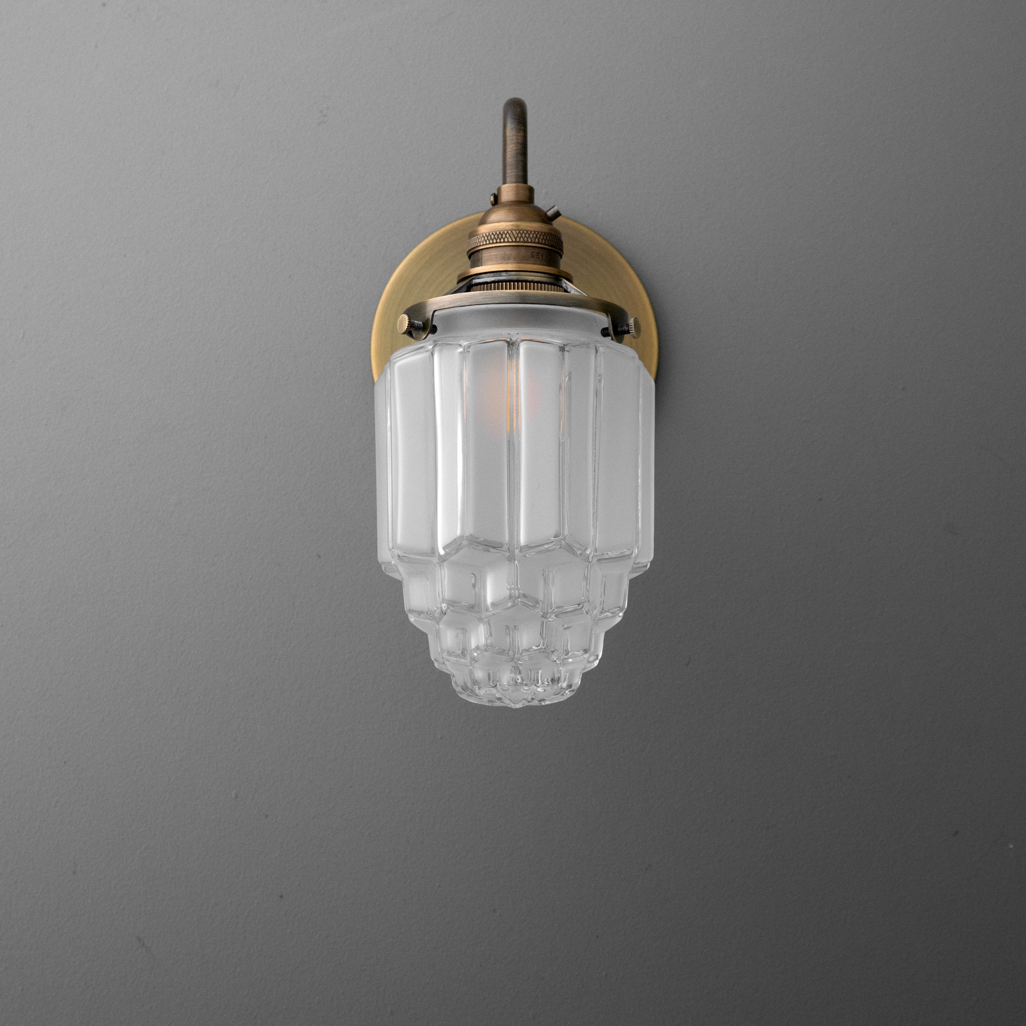 SCONCE MODEL NO. 1137