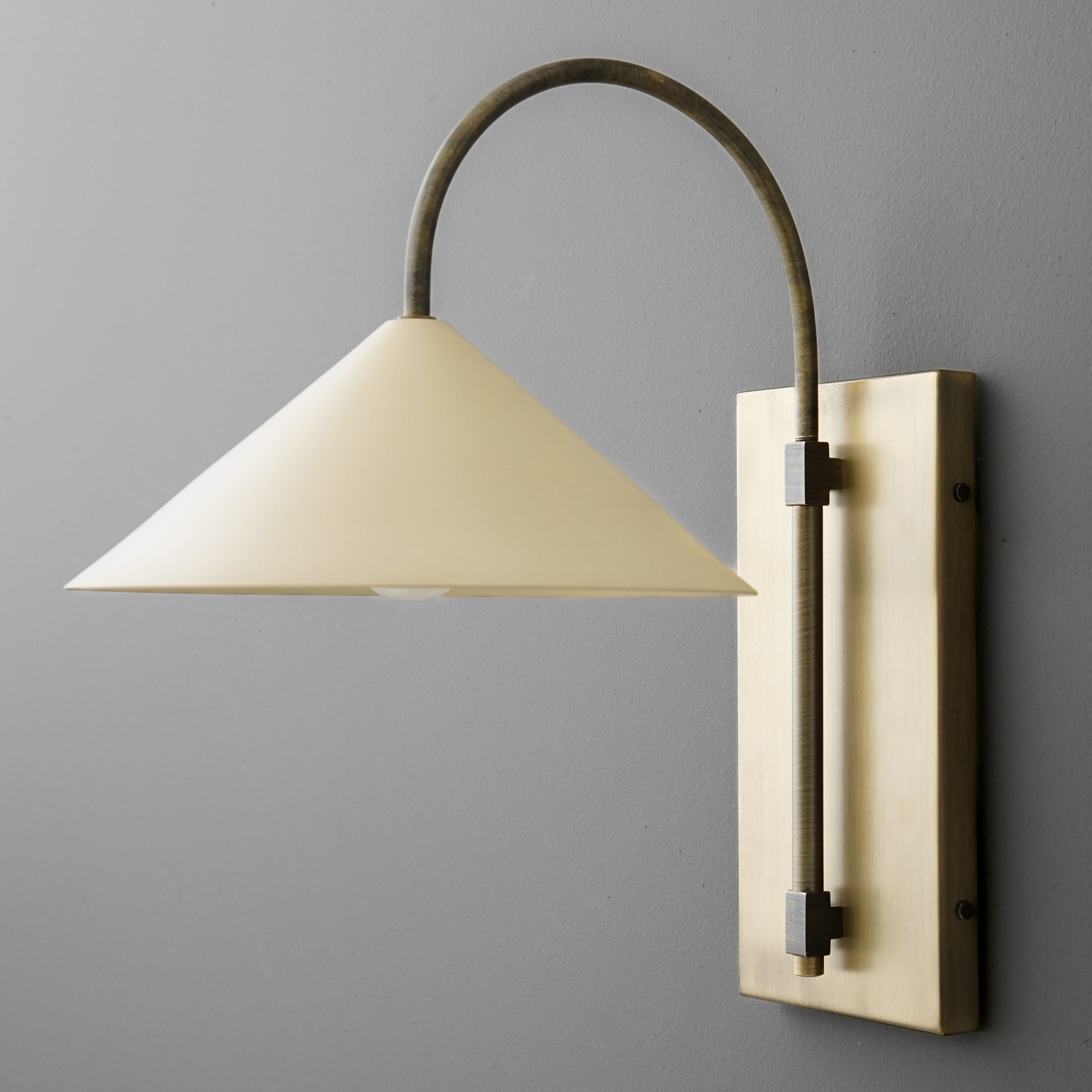 Sconce Light- Model No. 3799