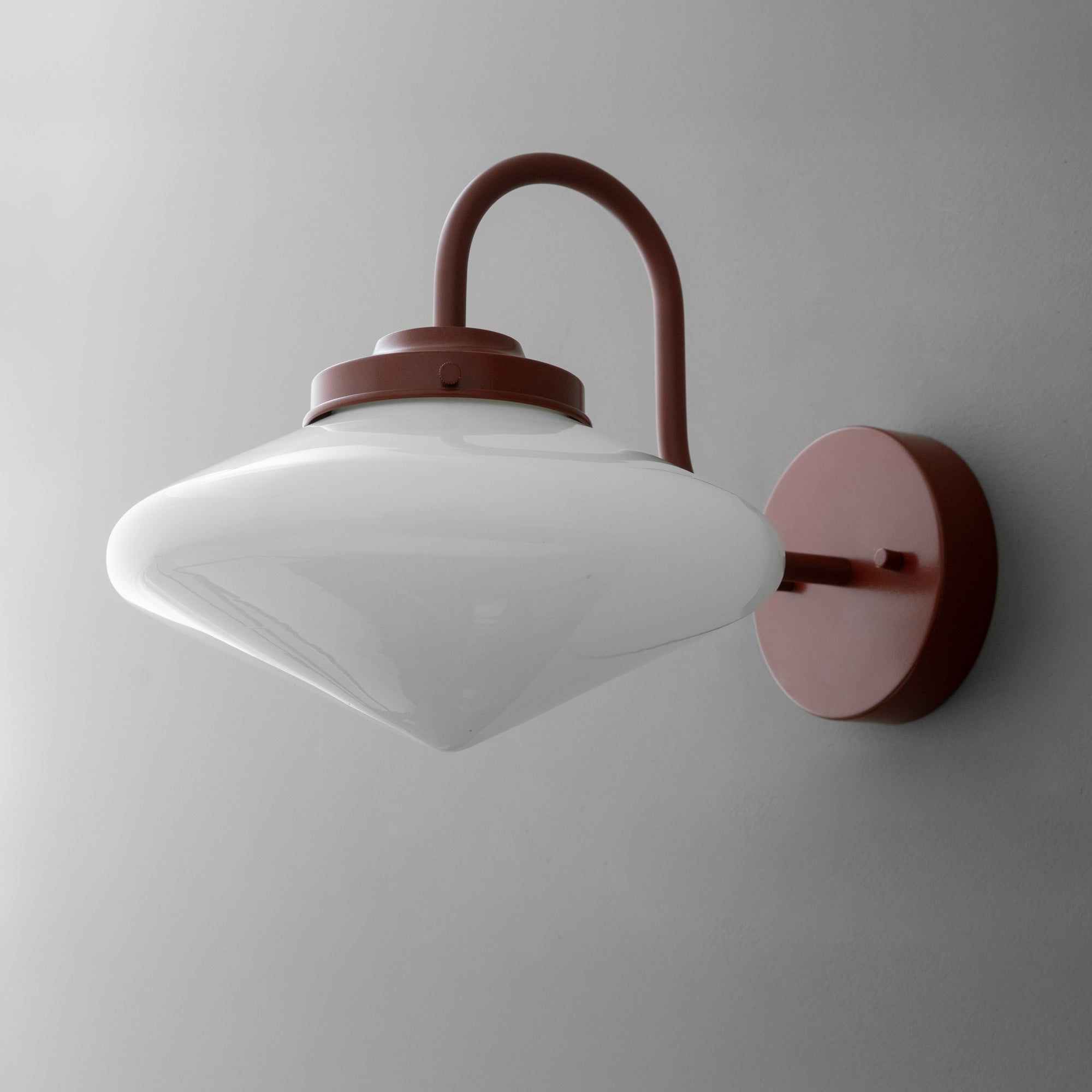 SCONCE MODEL NO. 1019