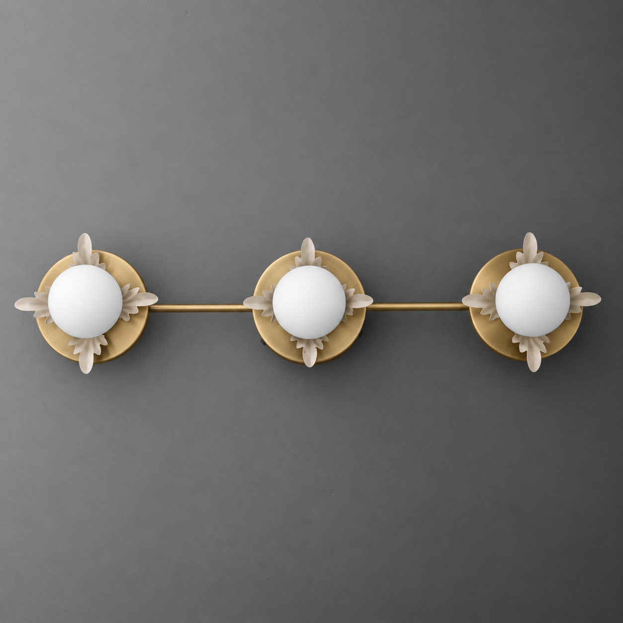 VANITY LIGHT MODEL NO. 1154