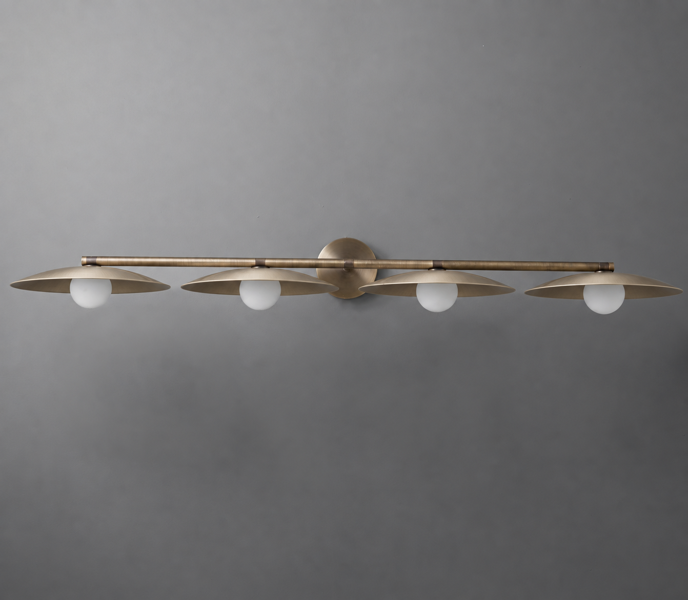 VANITY LIGHT MODEL NO. 1152