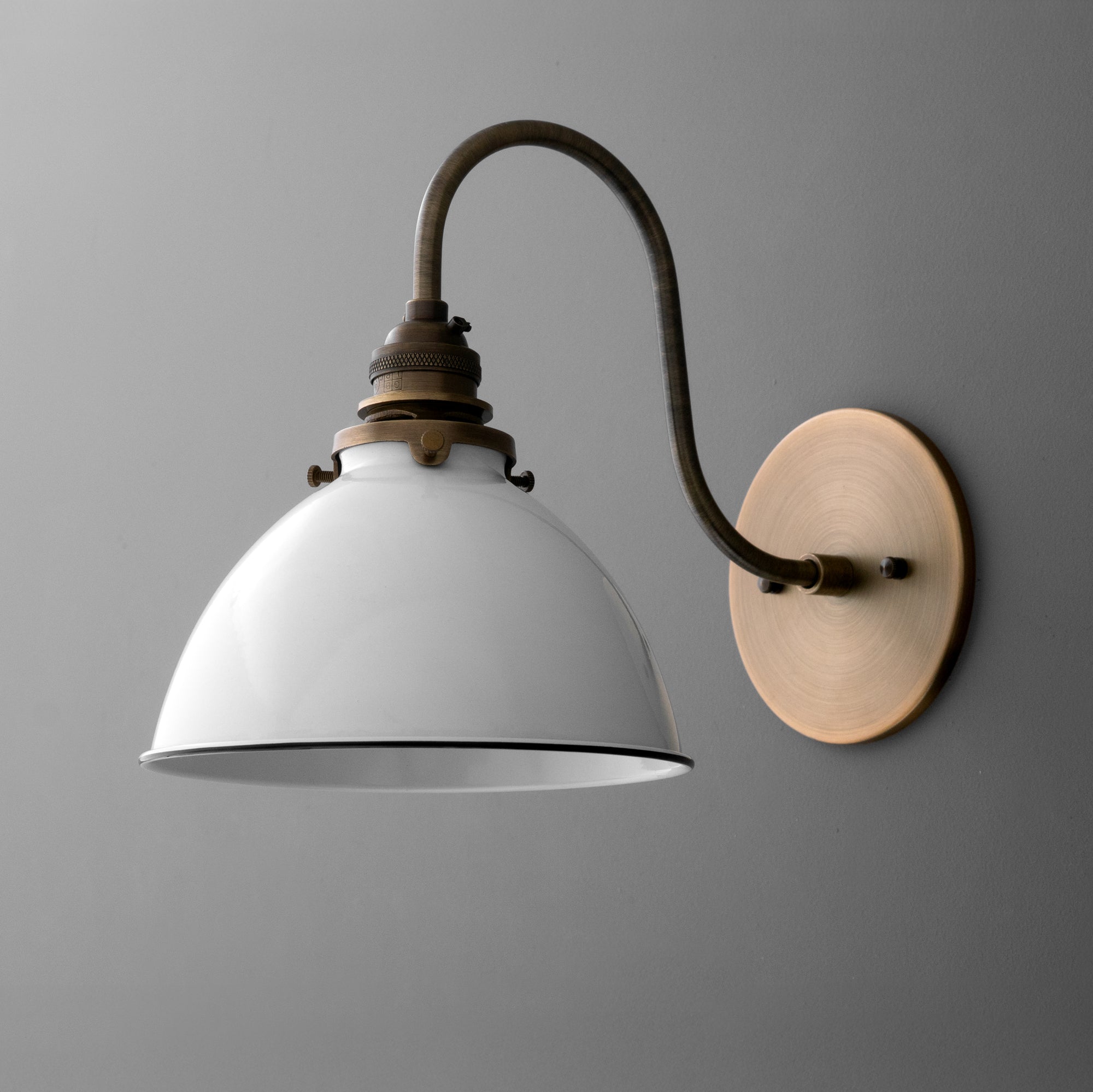 SCONCE MODEL NO. 4055