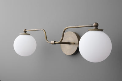 VANITY LIGHT MODEL NO. 1153