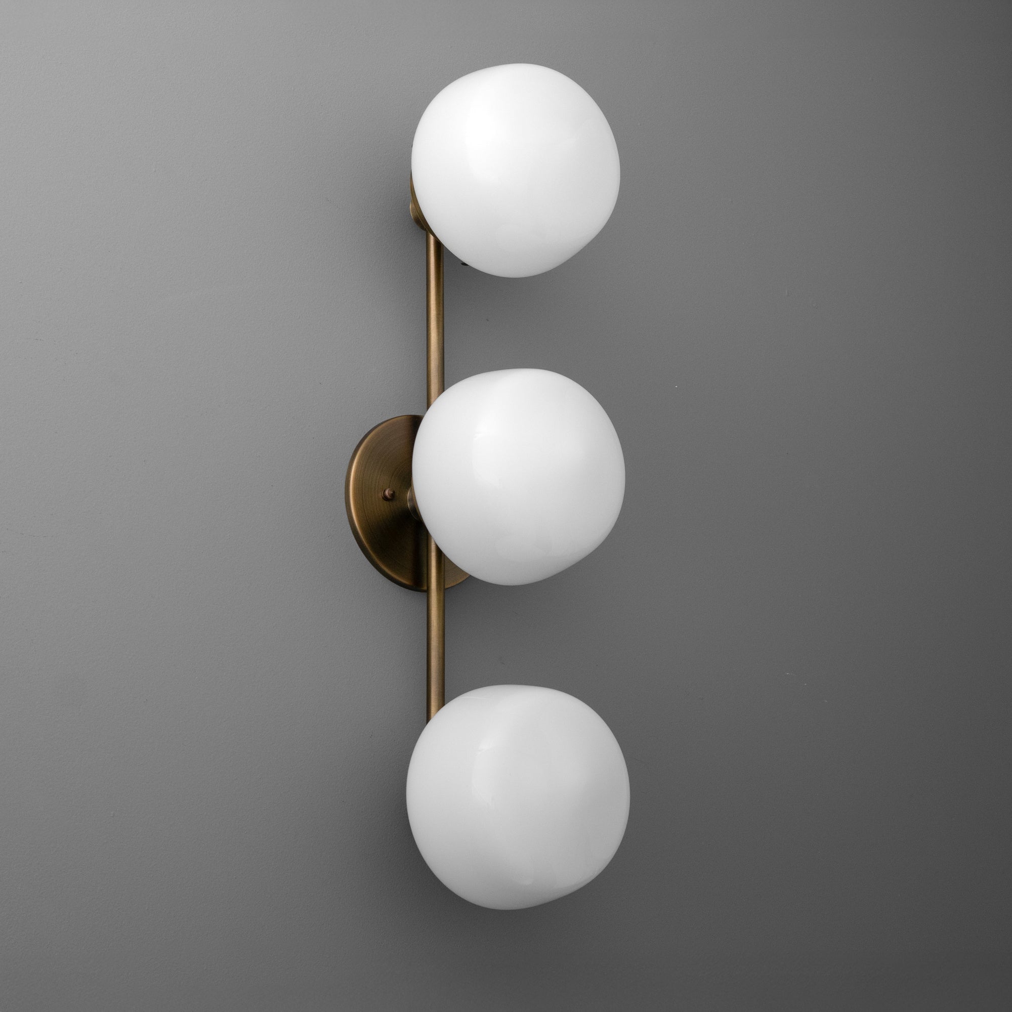 SCONCE MODEL NO. 1106