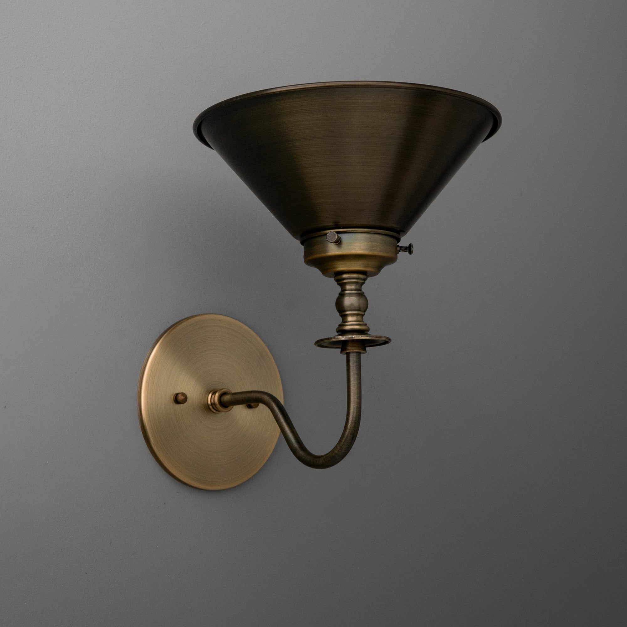 SCONCE MODEL NO. 9980
