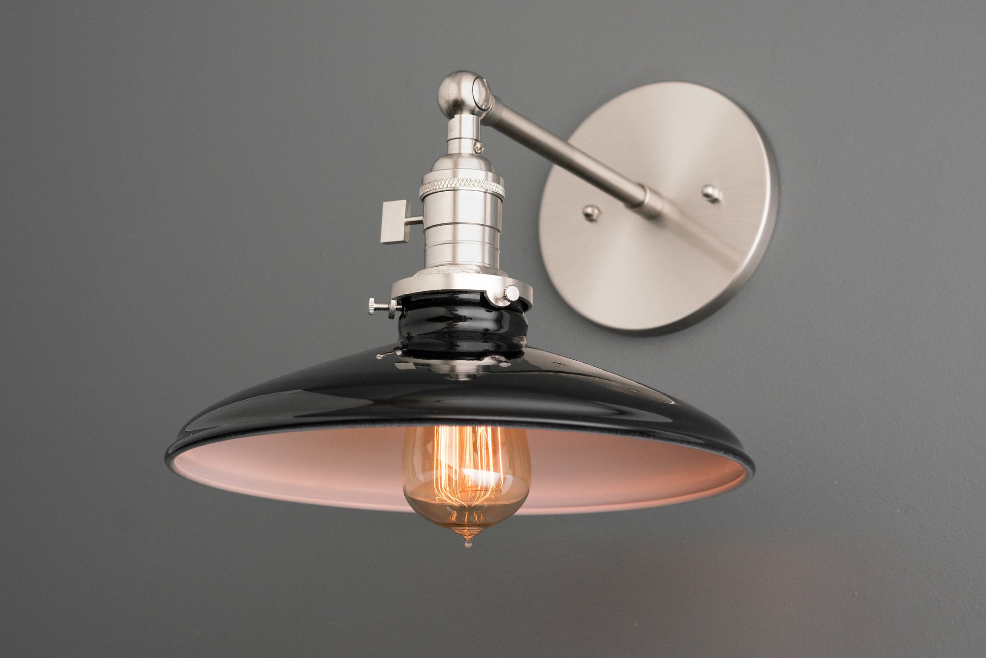 SCONCE MODEL No. 2911