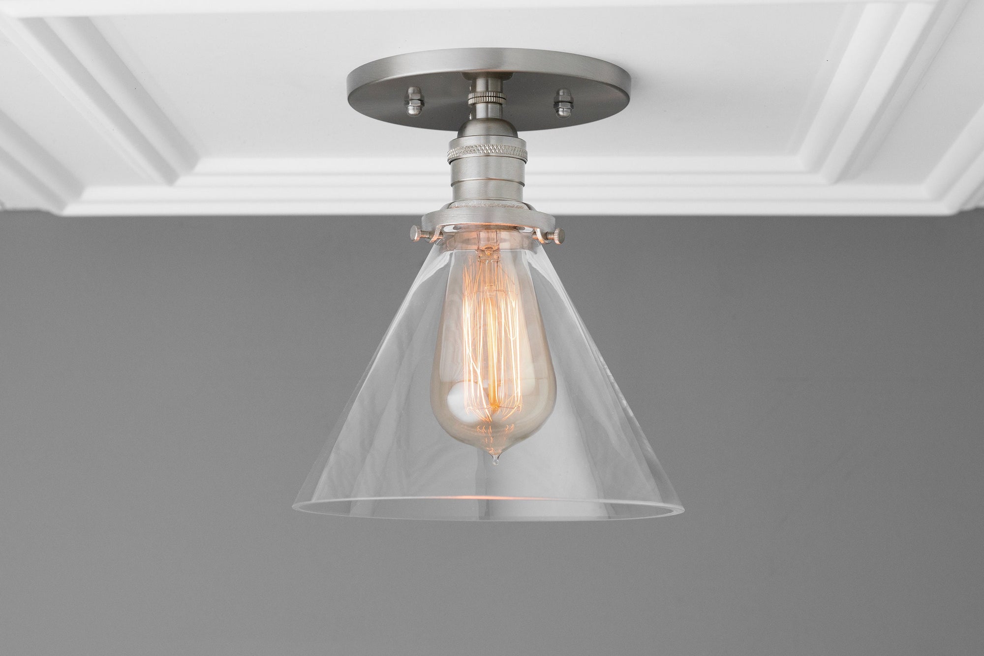 CEILING LIGHT MODEL No. 8758