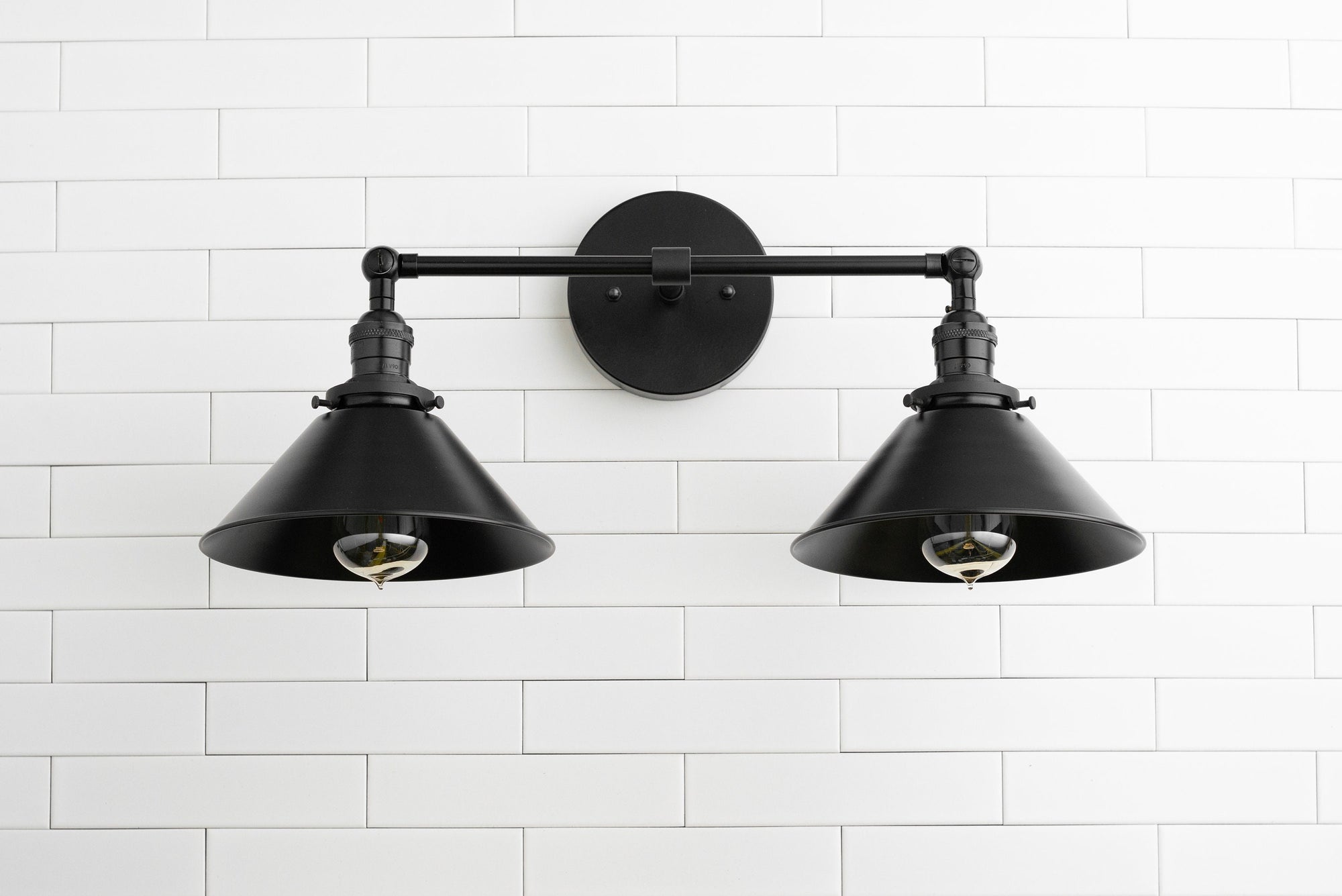 VANITY MODEL No. 1802