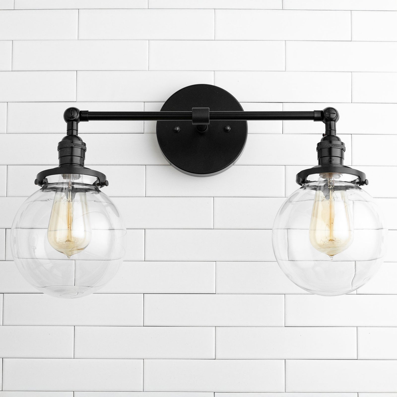 VANITY LIGHT MODEL NO. 5657