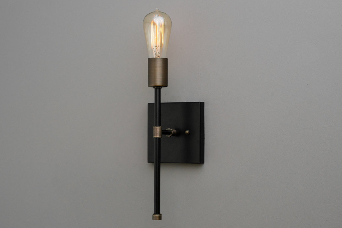 SCONCE MODEL No. 4136