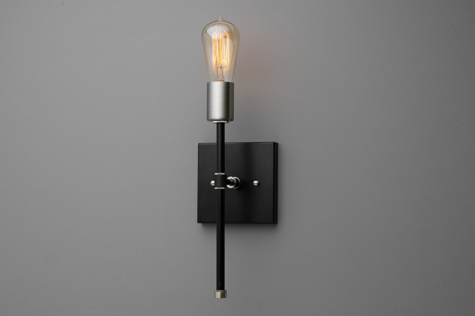 SCONCE MODEL No. 4136