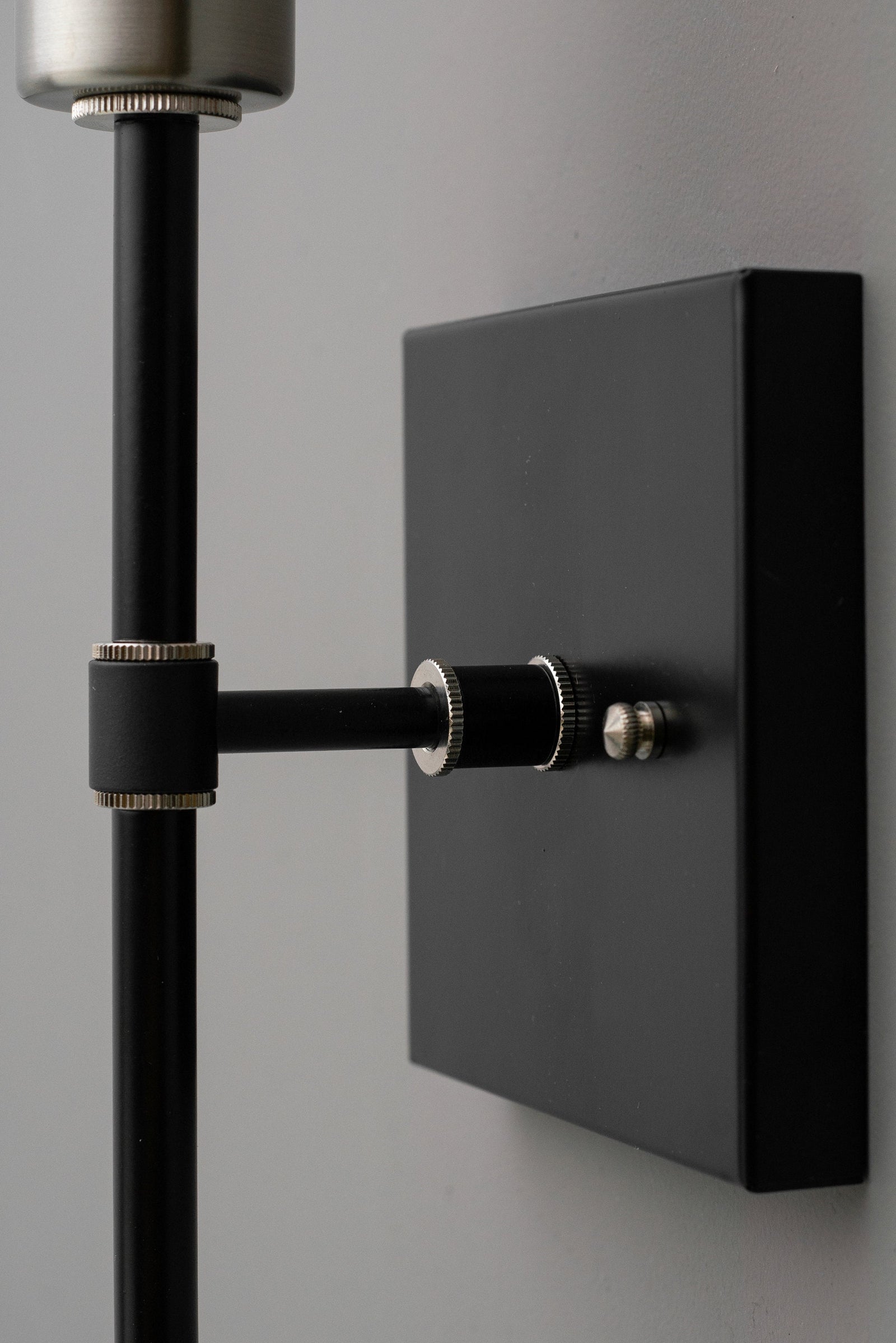 SCONCE MODEL No. 4136