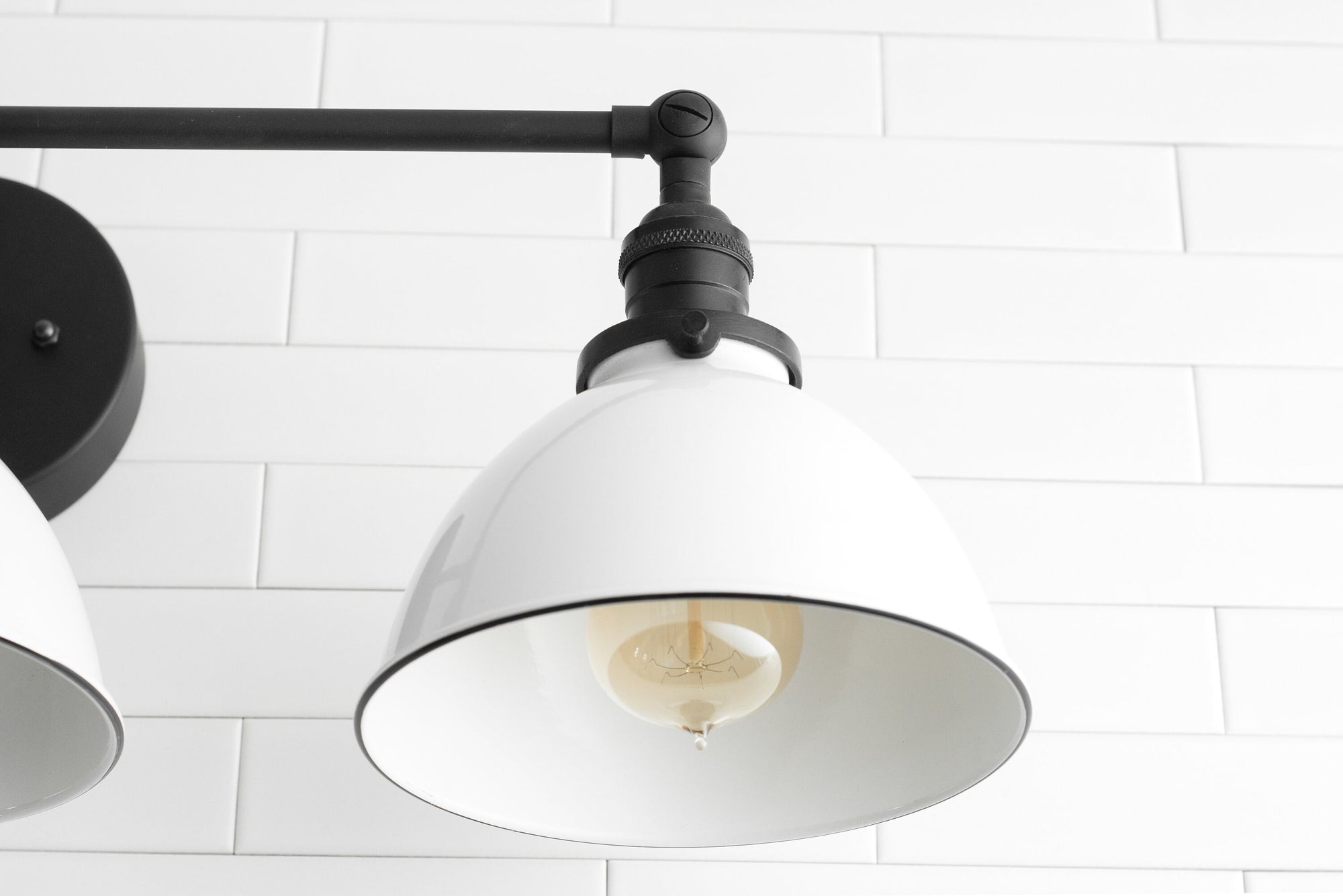 VANITY LIGHT | Model No. 0085