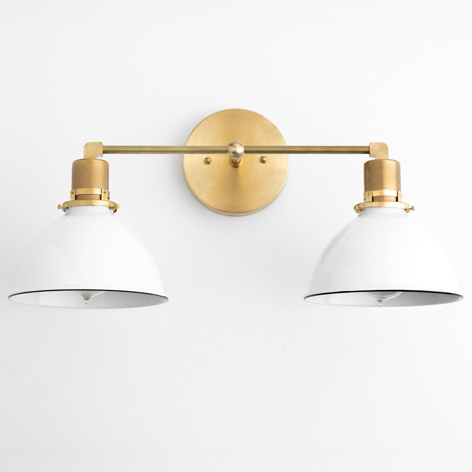 VANITY LIGHT MODEL NO. 9018