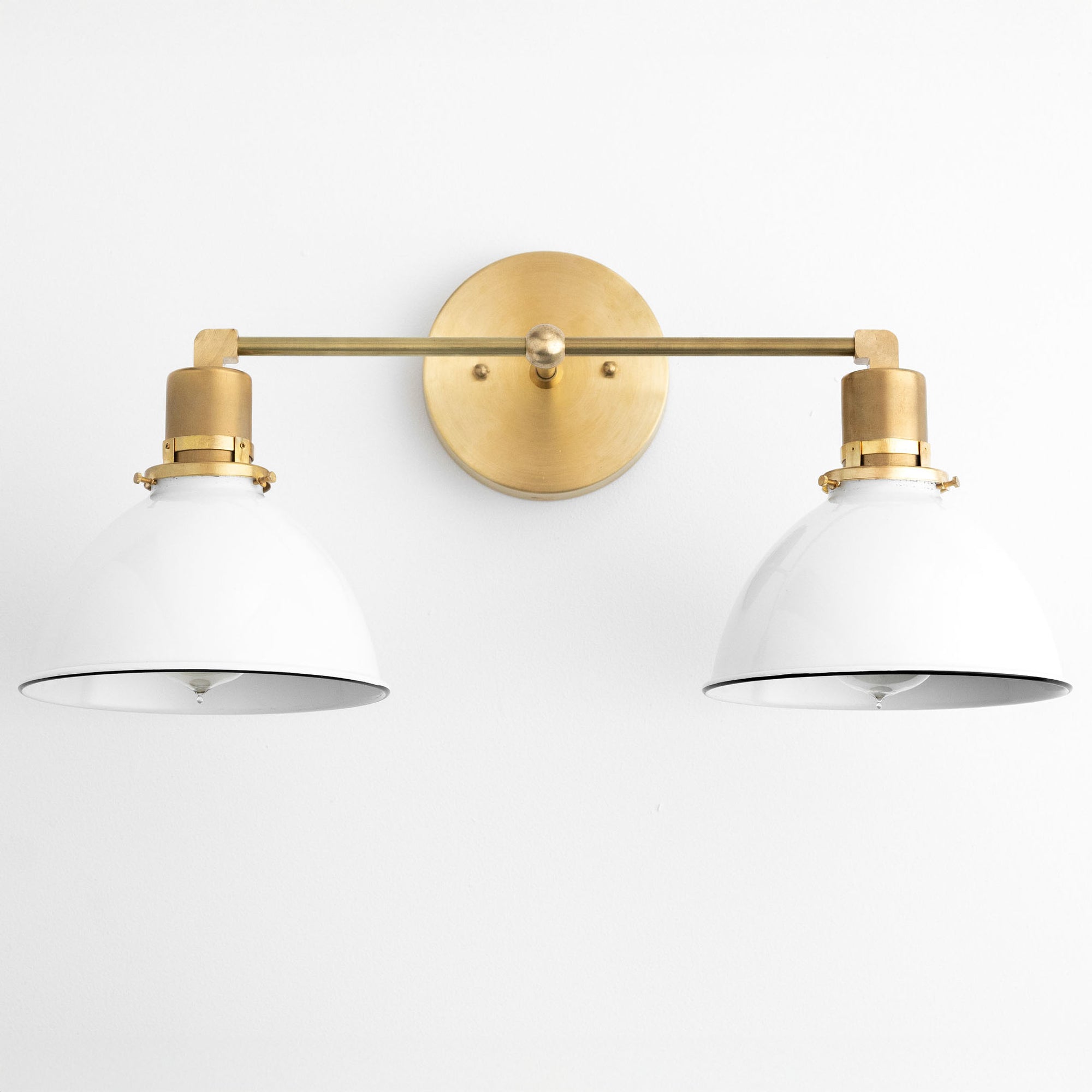 VANITY LIGHT MODEL NO. 9018