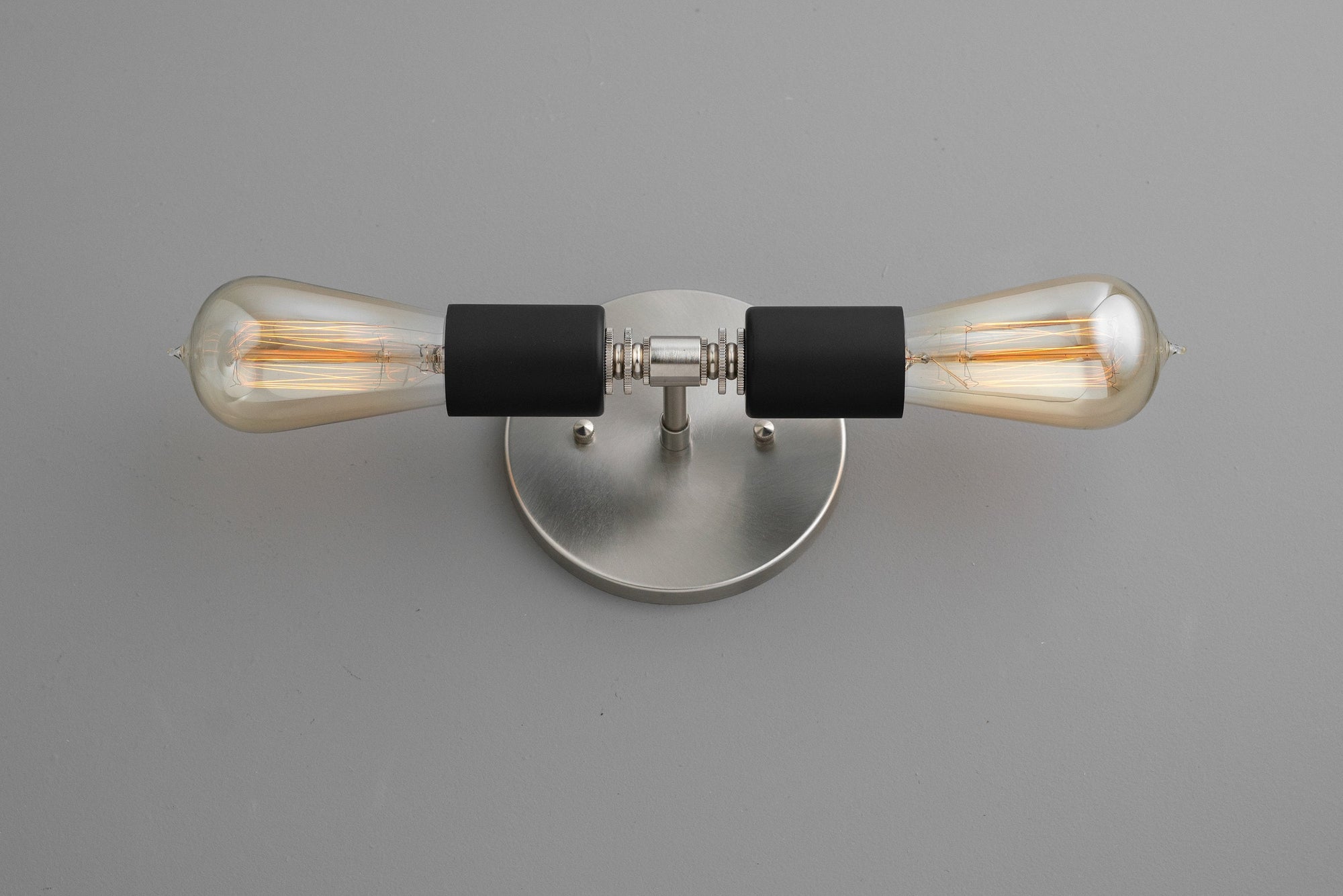 VANITY LIGHT | Model No. 0348