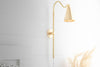 PLUG IN LIGHT MODEL No. 8305