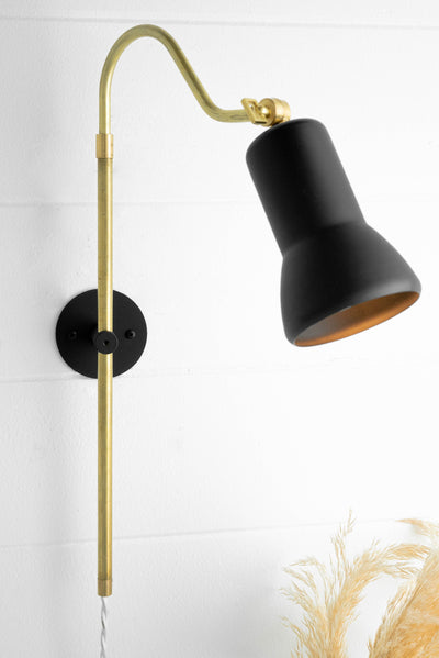SCONCE MODEL No. 7644