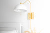 PLUG IN LIGHT MODEL No. 2818