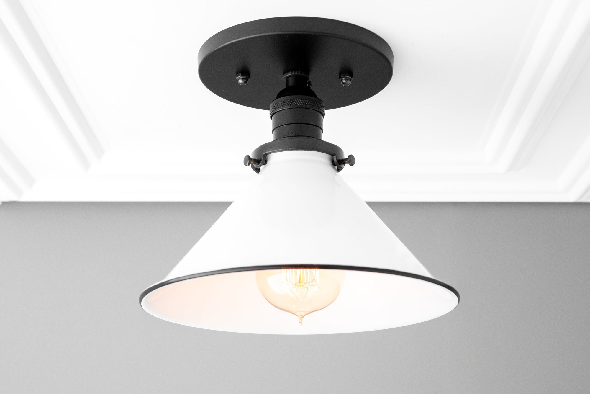 CEILING LIGHT Model No. 5271