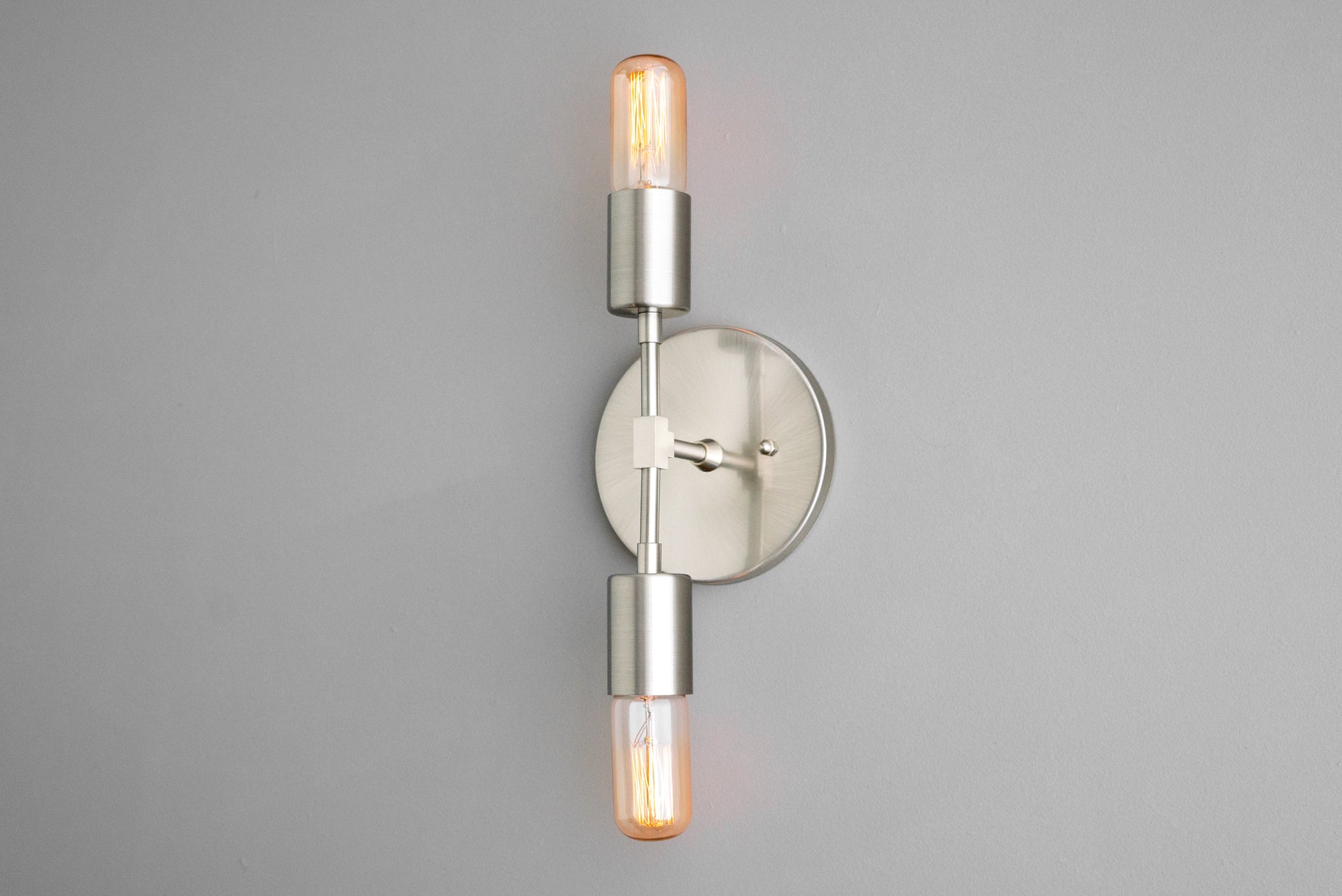 SCONCE MODEL No. 8980