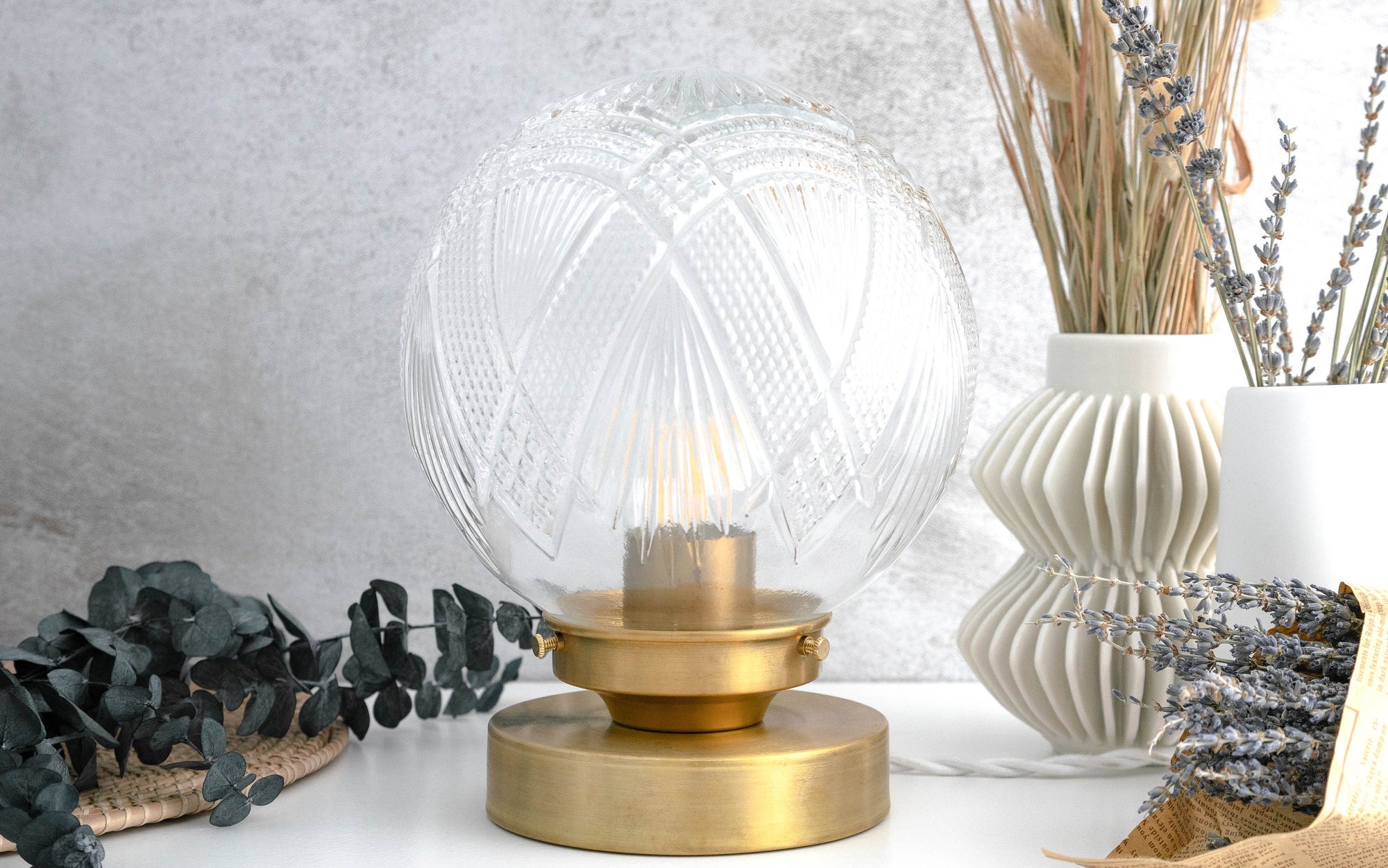 TABLE LAMP MODEL NO. 9565