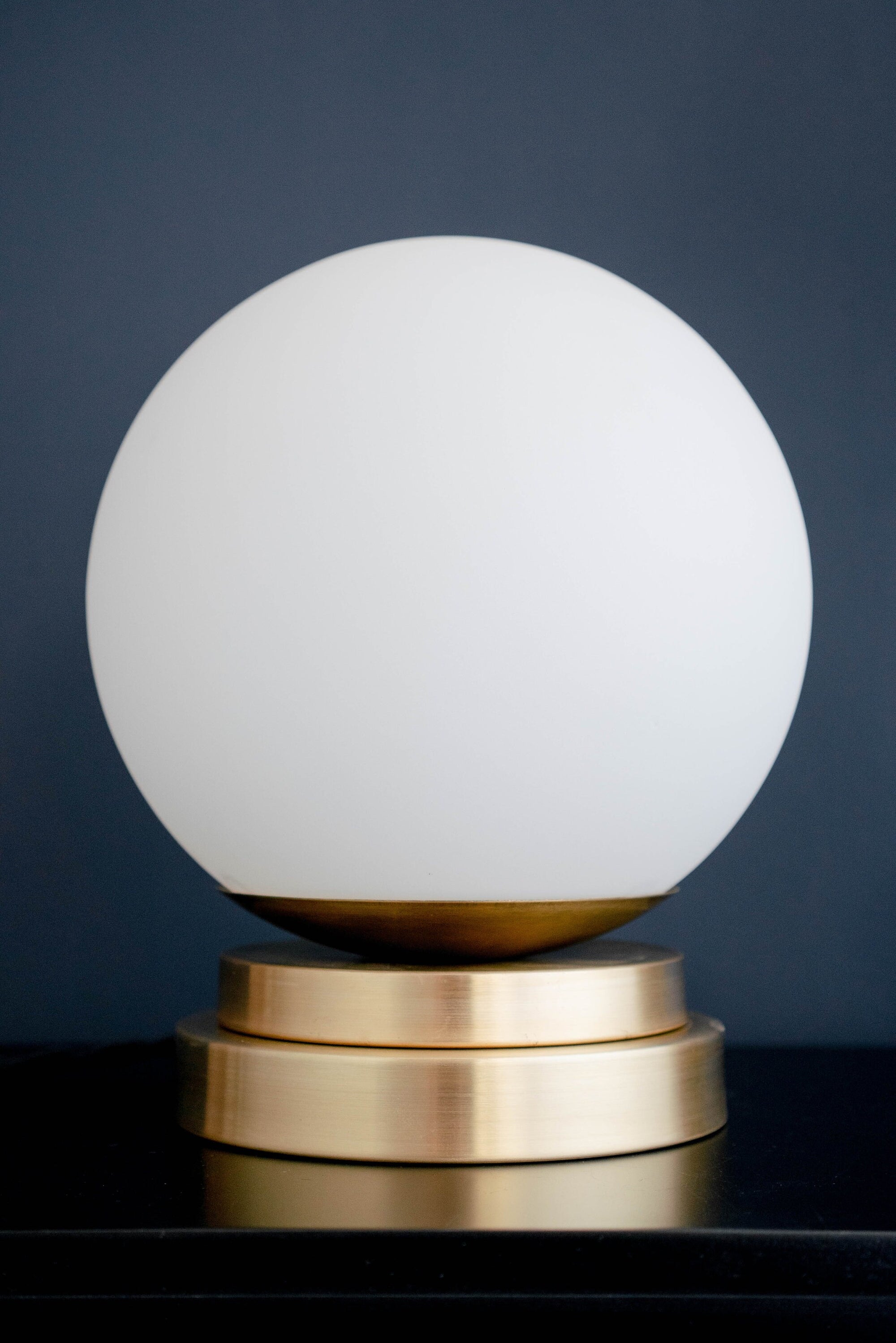 TABLE LAMP MODEL No. 5169