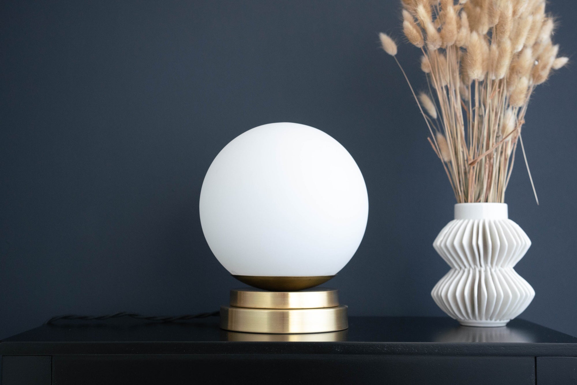 TABLE LAMP MODEL No. 5169