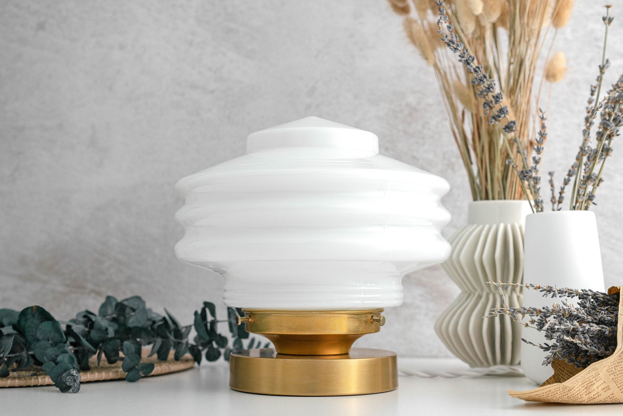 TABLE LAMP MODEL No. 2697