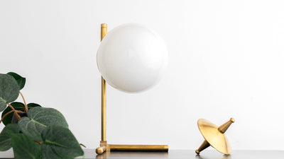 TABLE LAMP MODEL No. 7084