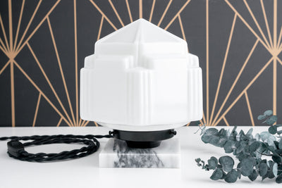 Table Lamp Model No. 4825