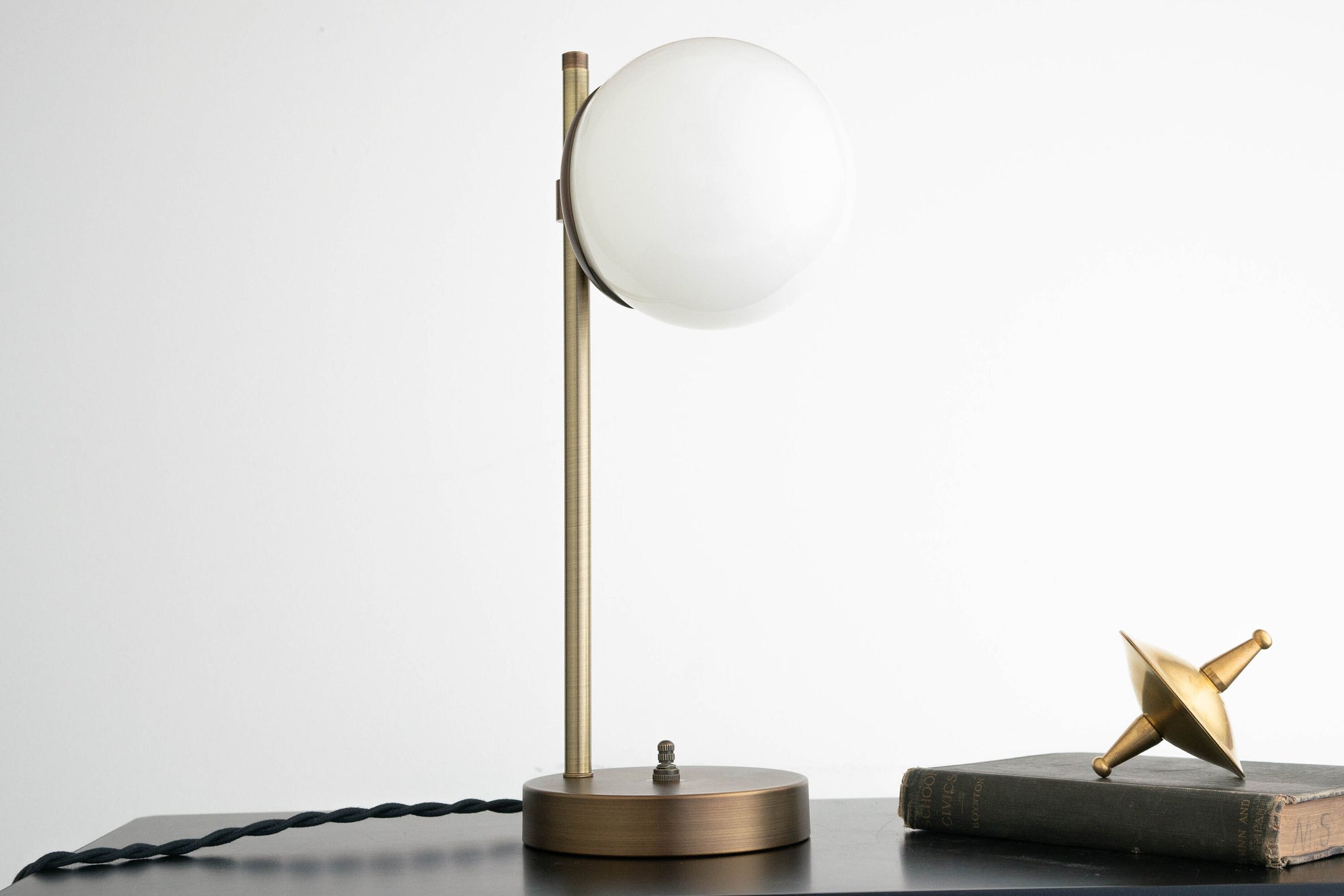Table Lamp Model No. 5814