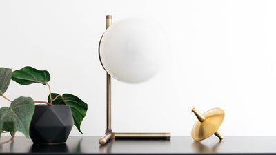TABLE LAMP MODEL No. 7084