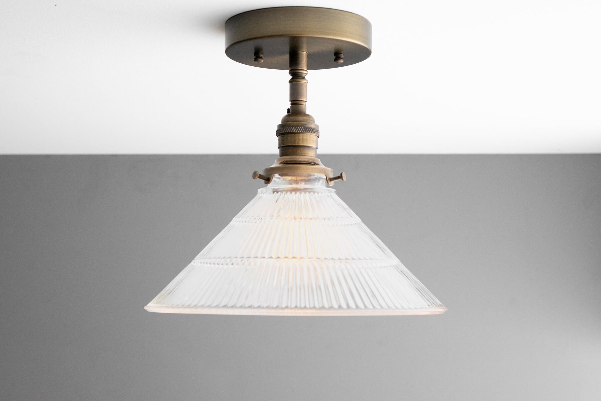 CEILING LIGHT MODEL No. 9360