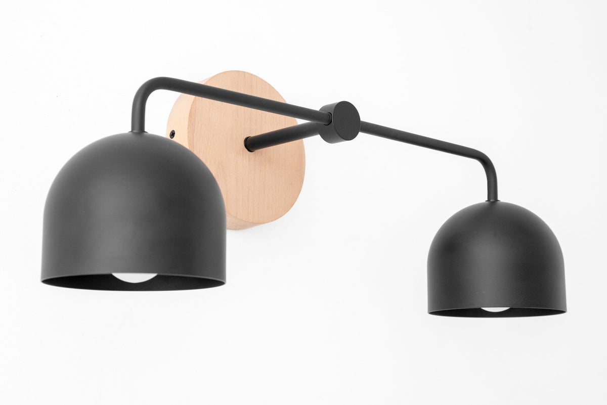 VANITY LIGHT MODEL NO. 2082