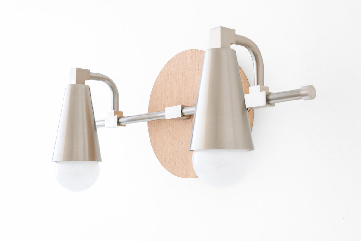 VANITY LIGHT MODEL NO. 1229