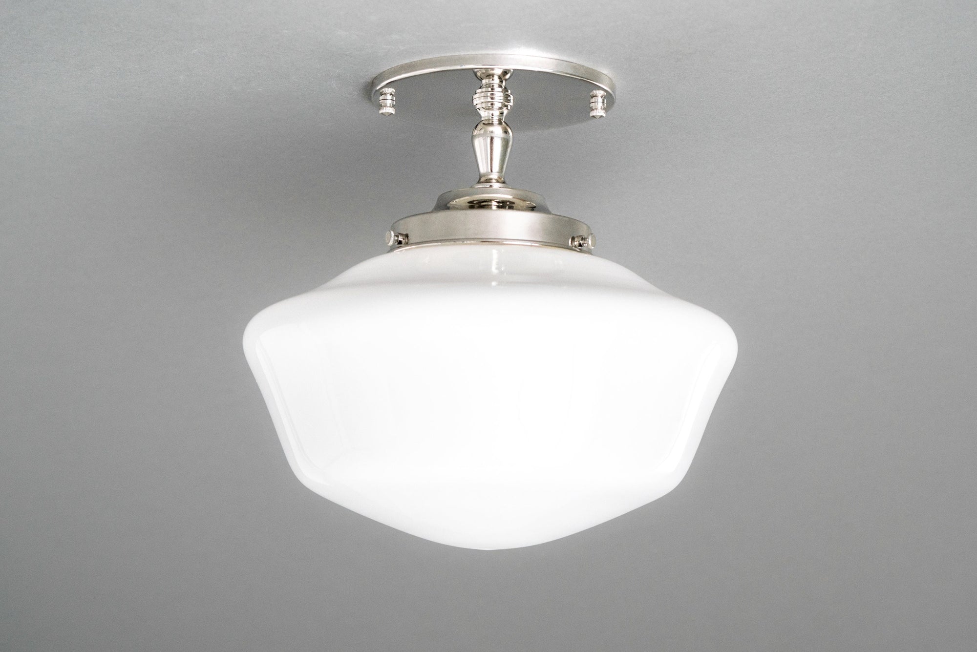 CEILING LIGHT MODEL No. 4739