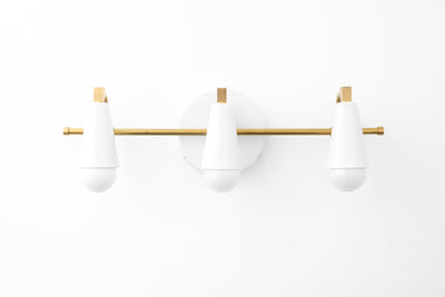 VANITY LIGHT MODEL NO. 8084