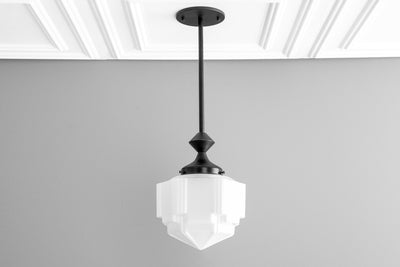 CEILING LIGHT MODEL NO. 9415