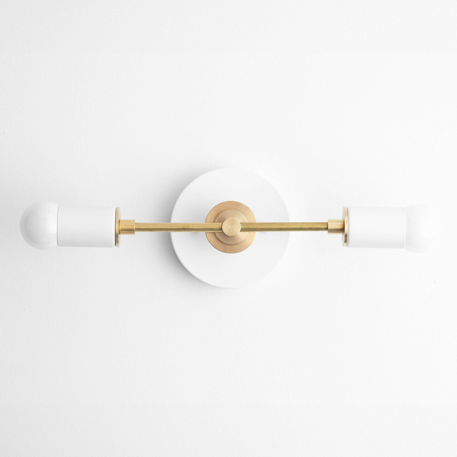 VANITY LIGHT MODEL NO. 8057