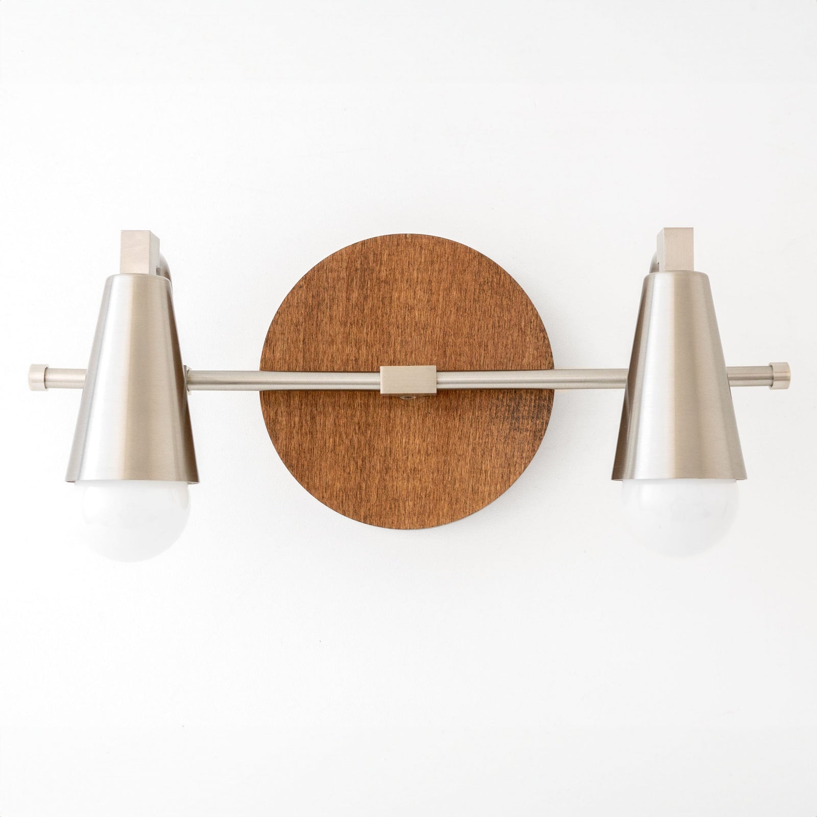 VANITY LIGHT MODEL NO. 1229