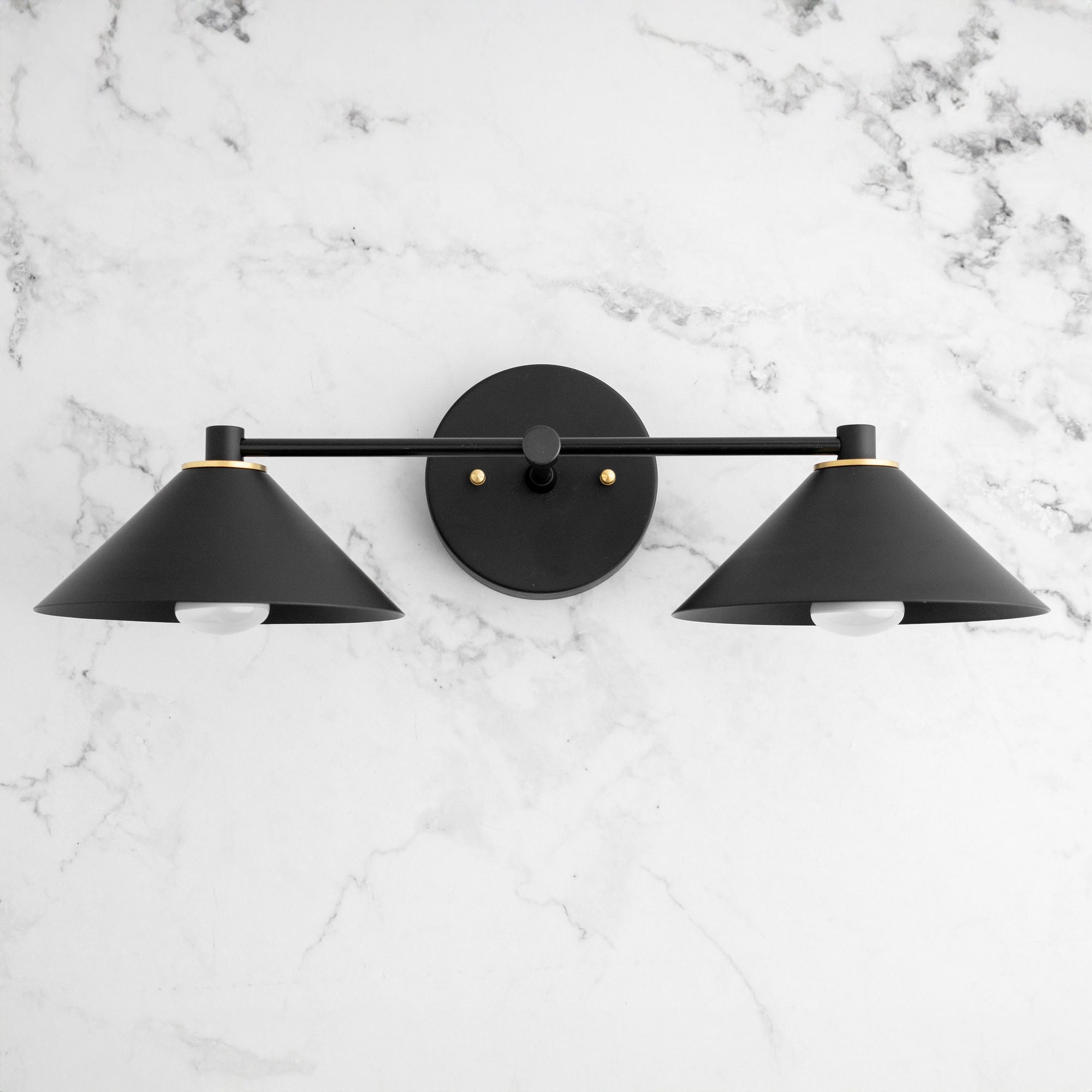 VANITY LIGHT MODEL NO. 5873