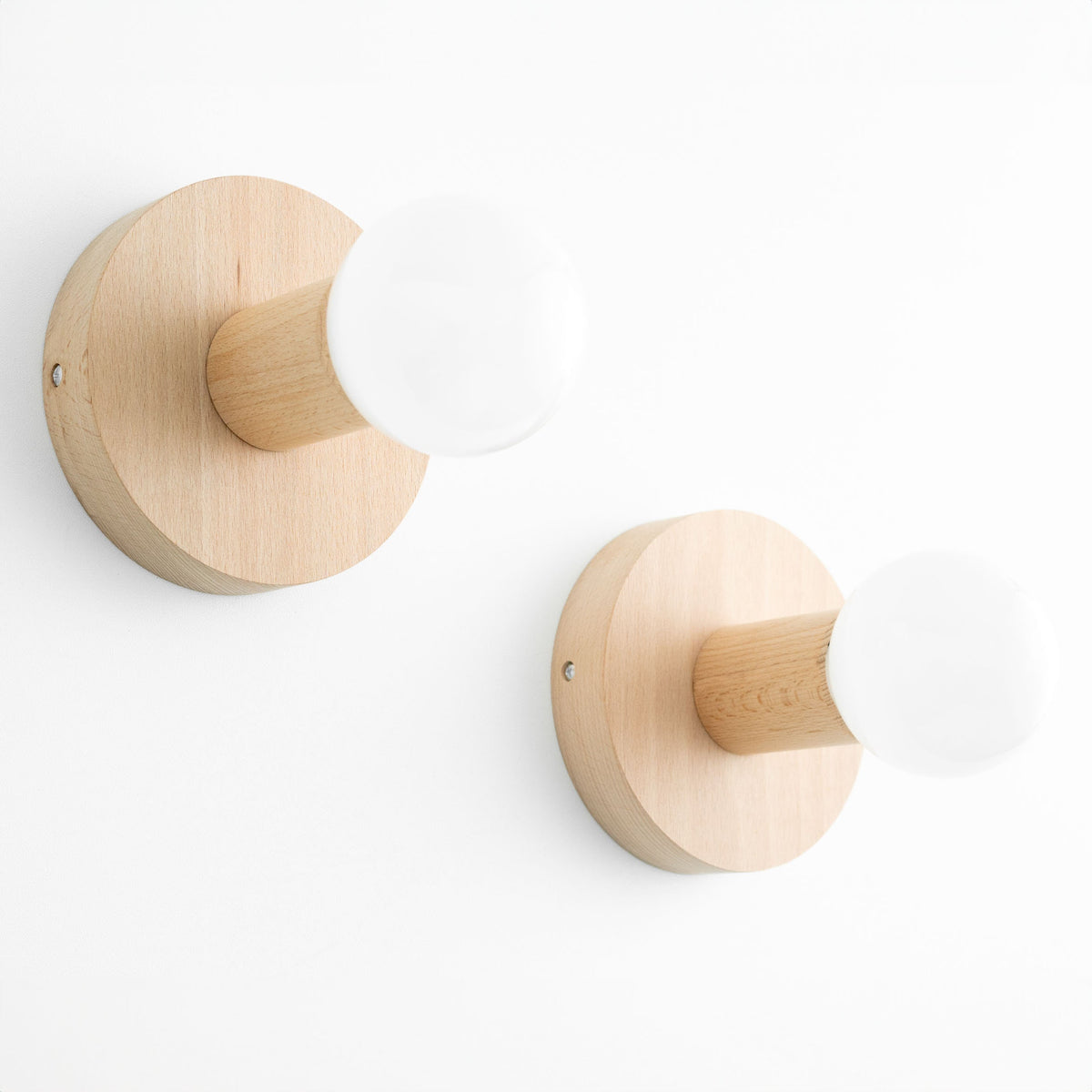 SCONCE MODEL NO. 2945