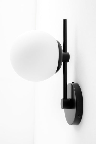 SCONCE MODEL NO. 8203