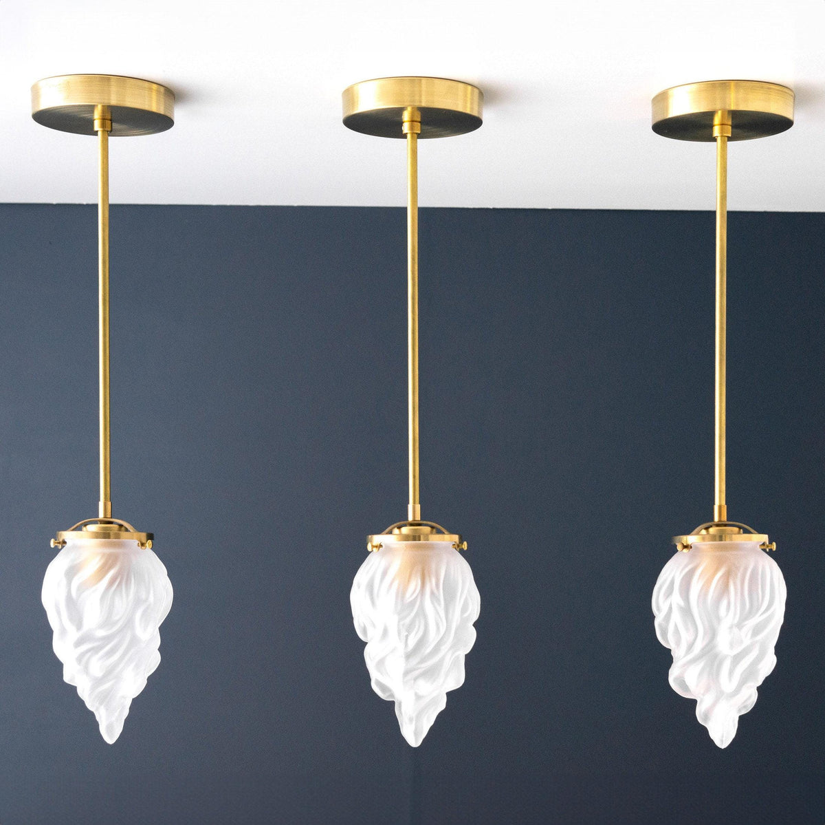 PENDANT MODEL NO. 2979